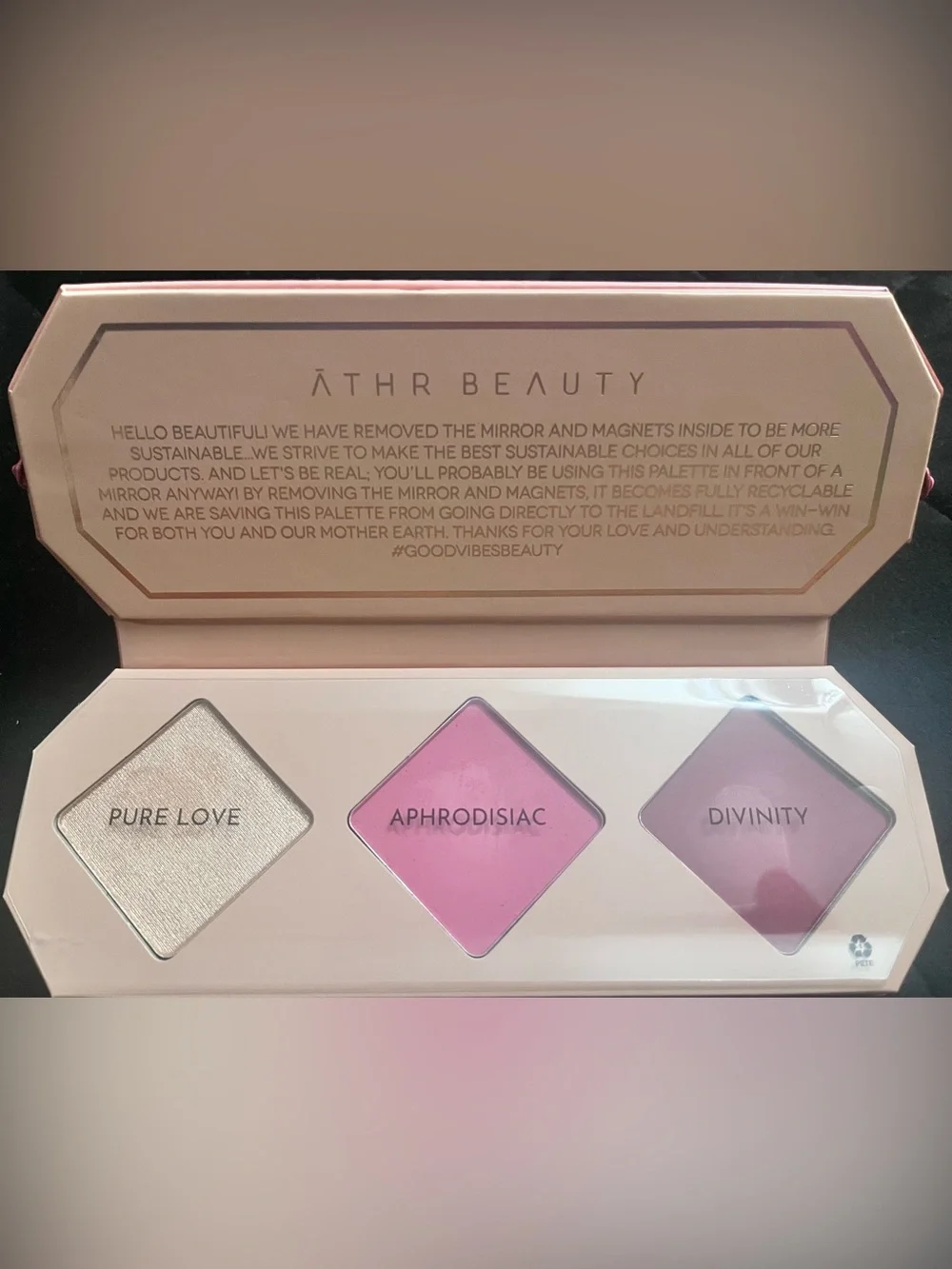 ATHR BEAUTY Crystal Charged Cheek Palette in Ruby